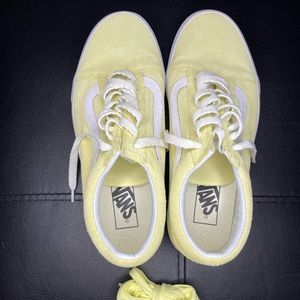 VANS | Old Skool Yellow Suede Skate Shoes